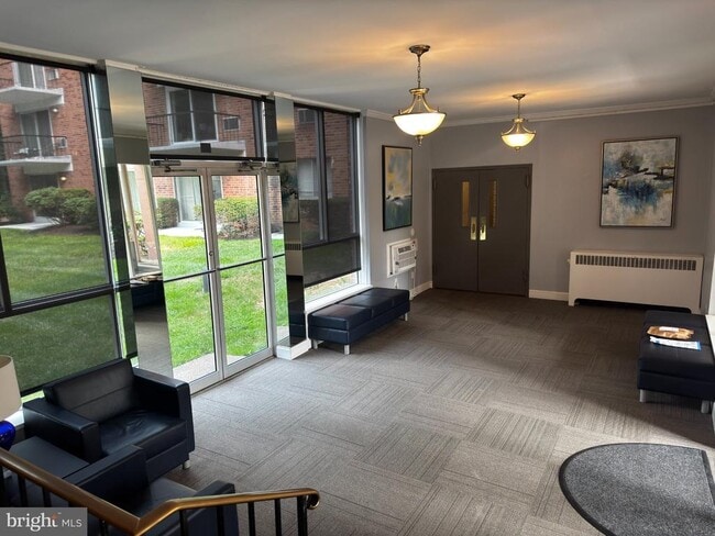 Photo - 120 N Bethlehem Pike Unit 305-A