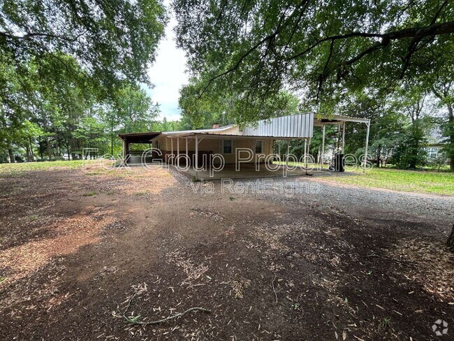 Building Photo - 579 Old Speedway Dr NW Rental