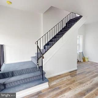 Photo - 24 S Warren St