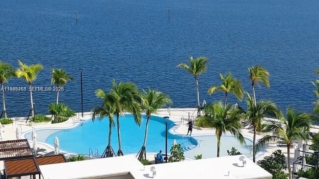 Photo - 1800 NE 114th St Unit 705