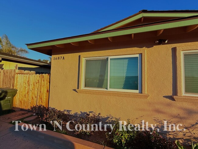 Photo - 1687 Siskiyou Dr Unidad 1687 -  A