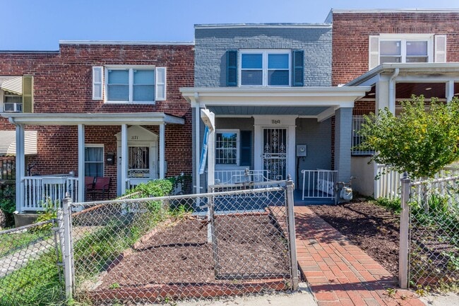 Photo - Trinidad Rowhome | 2 Bed | 1 Bath | 800 Sf | Large Fenced-In Front Porch & Fenced-in Backyard | 2...