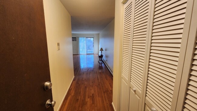 Photo - 2331 Ogden Ave Unit 10