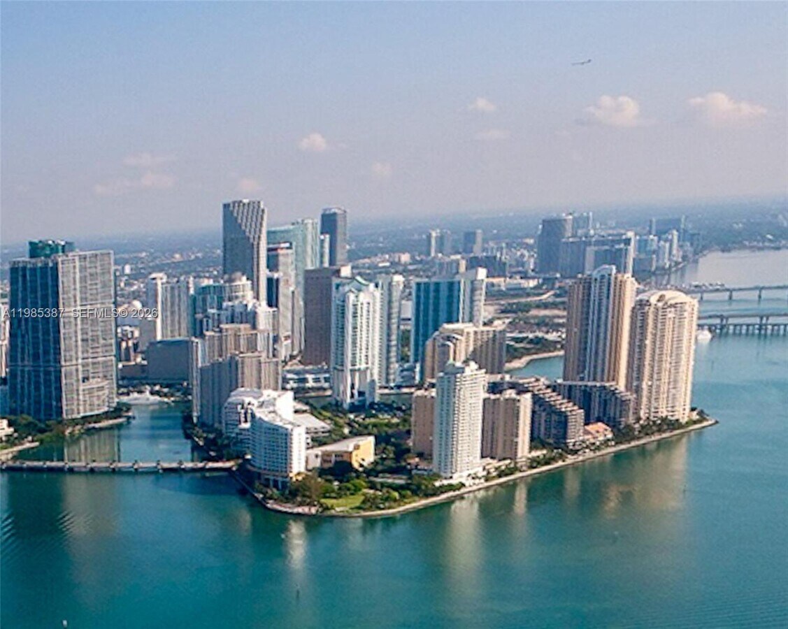 Photo - 540 Brickell Key Dr Unit 416