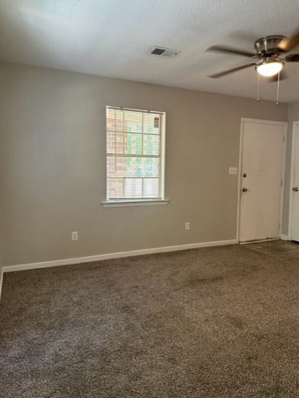 Photo - 2116 Greenoaks Rd Unit 1B