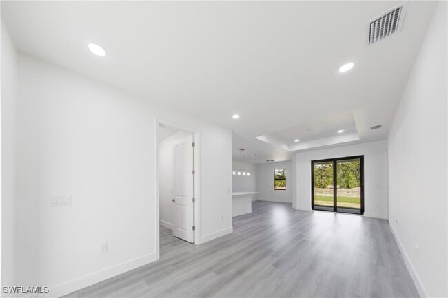 Photo - 714 Anaconda Ave S