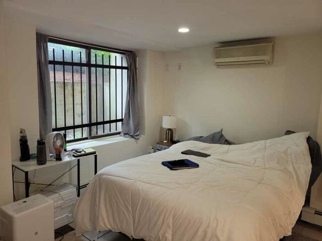 Photo - NO FEE!   Great deal!!!!  Garden level Allston studio with HEAT AND HOT WATER INCLUDED for 9/1!