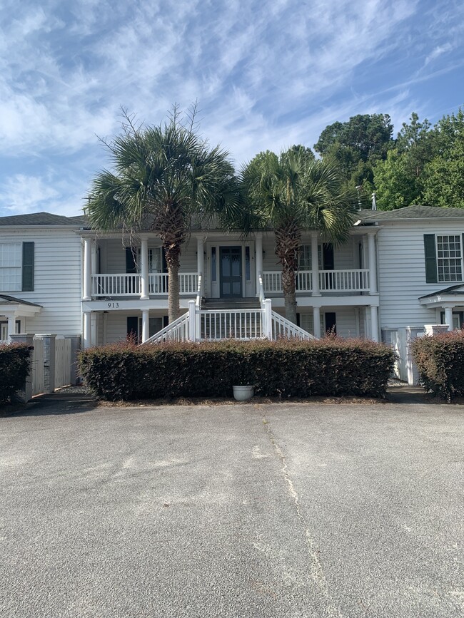 913 Prestwood Dr Unit F