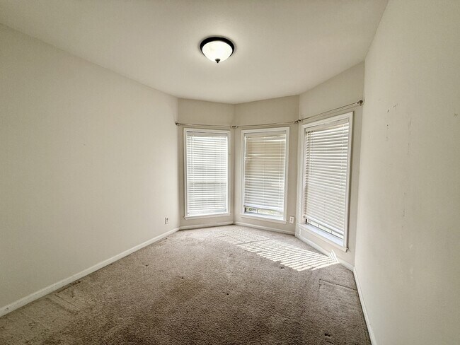 Photo - 3821 Branford Ct