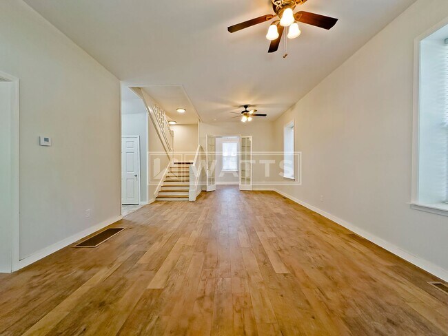 Photo - 1022 28th Pl S Unidad #3