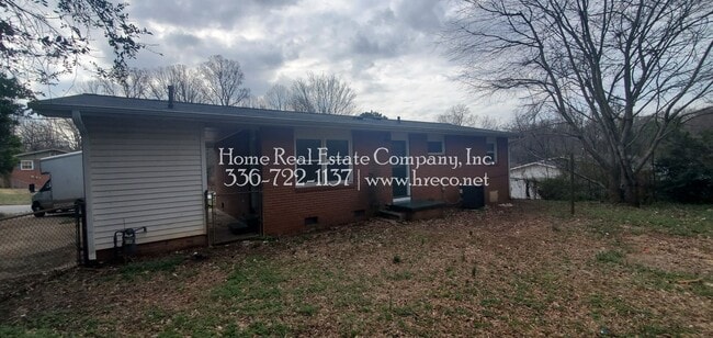Photo - 2808 Clement St