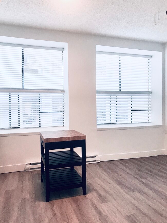 Photo - Waldorf Studios Unit 309