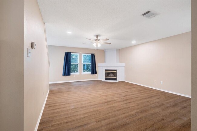 Photo - 2507 Byfield Dr