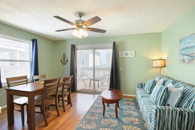 Photo - 608 Carolina Beach Ave S Unidad SI ID1302670P