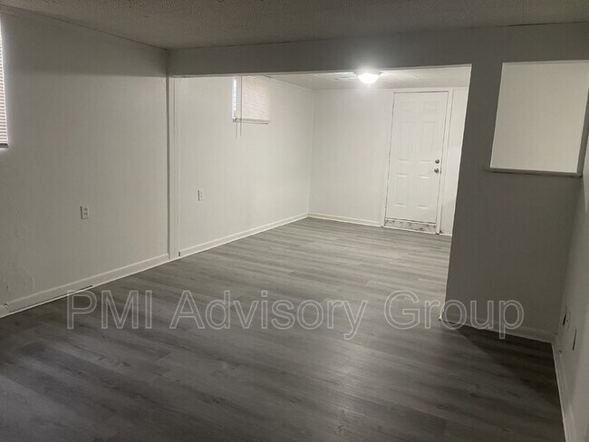 Photo - 2021 SW Mission Ave Unit 8