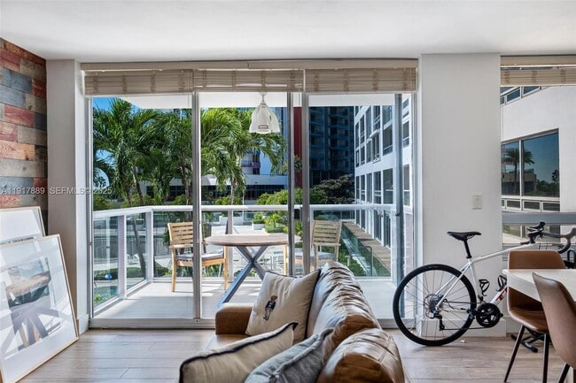 Photo - 1541 Brickell Ave