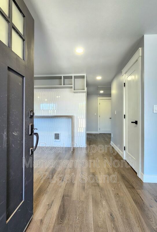 Photo - 4031 124th Pl NE