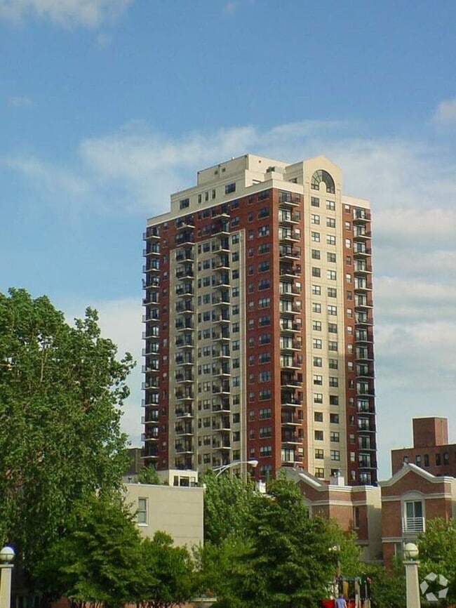 Building Photo - 1529 S State St Rental