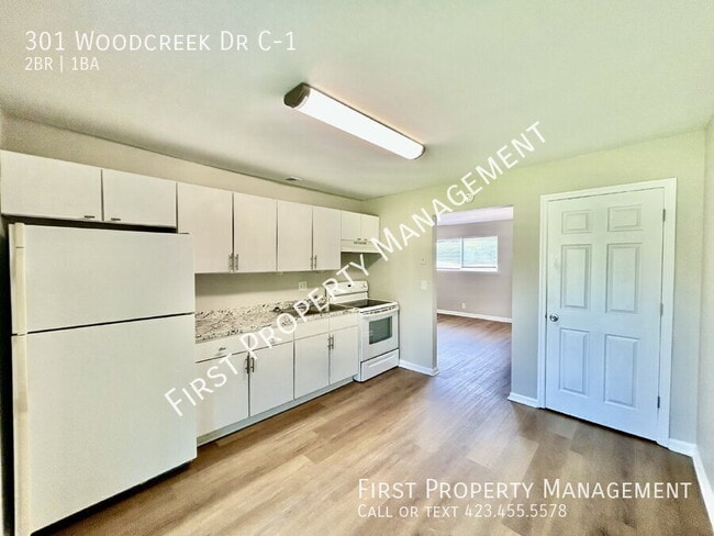 Building Photo - 301 Woodcreek Rd Rental