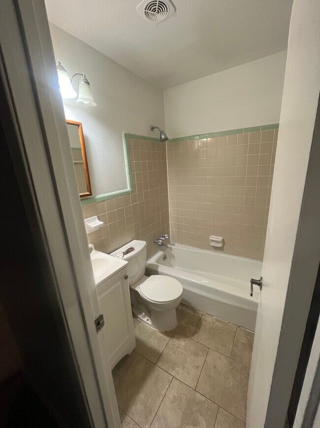 Photo - 4060 Elizabeth Park Ct