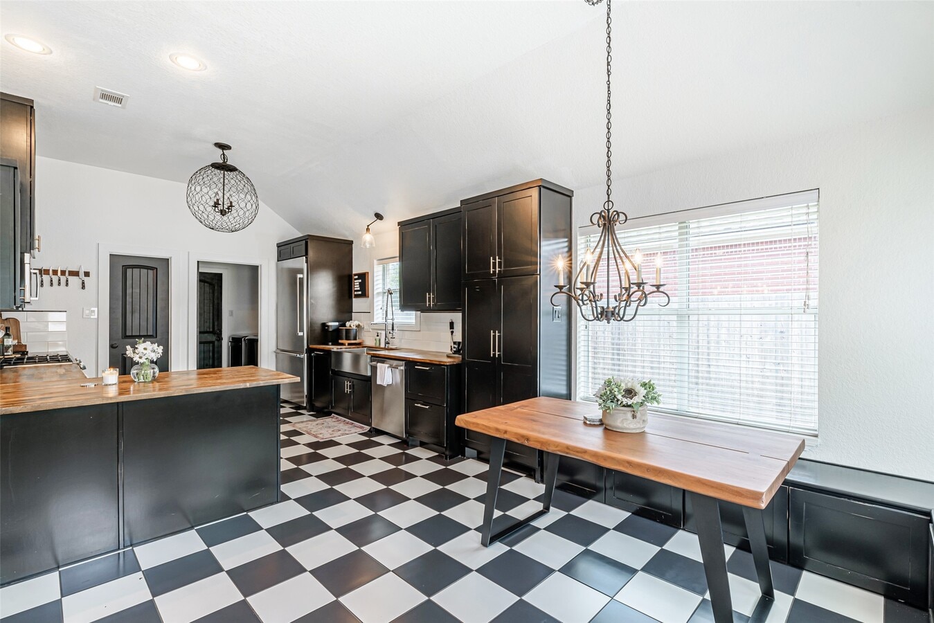 Photo - 7519 Stonesfield Pl