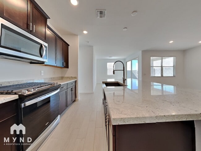 Photo - 17335 W Sunnyslope Ln