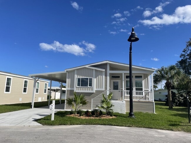 Building Photo - 6902 42nd Trail N