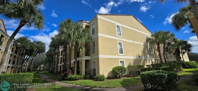 Photo - 755 Riverside Dr Condo Unit 1335