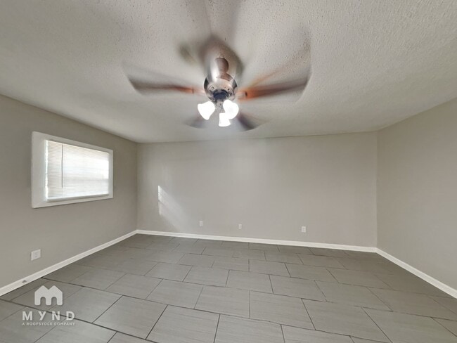 Photo - 5607 Maple Tree Dr