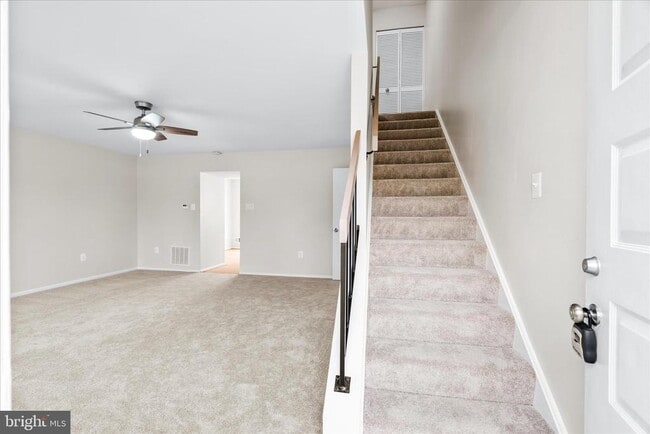 Photo - 5842 Holly Hock Pl