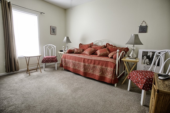 Photo - Walden Chase Apartments