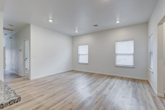 Photo - Stunning Brand New Duplex with Private Backyard in Edmond!