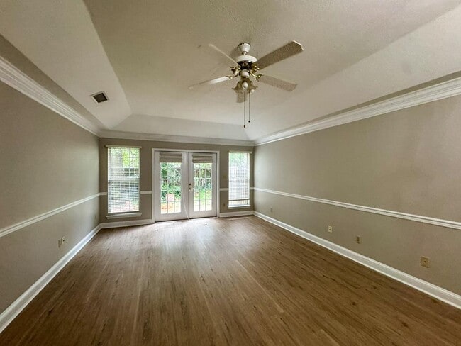 Photo - 230 Tall Timbers Rd