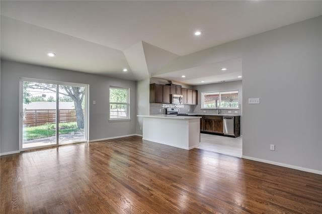 Photo - 9036 Clearwater Dr