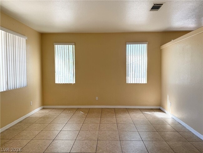 Photo - 3227 Cherum St