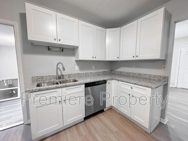 Photo - 1706 N Liberty St