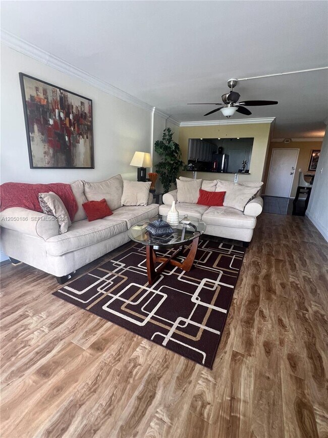 Photo - 1465 NE 123rd St Unit 502
