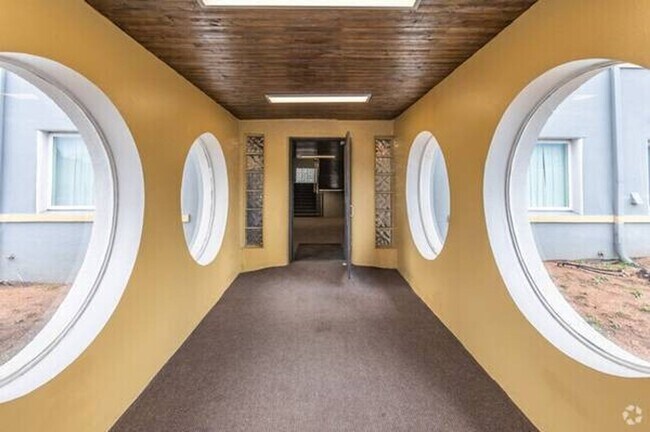 Photo - Peak 1535 on South 8th Street