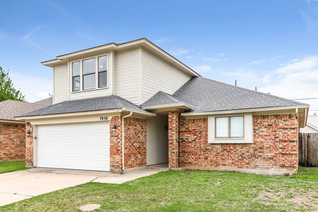 Photo - 7456 Cross Ridge Cir