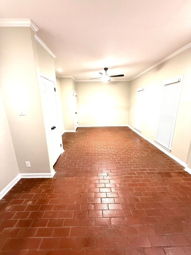 Photo - ** 4 Bed 3 Bath located Cloverdale ** Call 334-366-9198 to schedule a self-tour