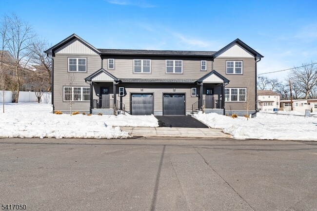 Photo - 401 Tillman St