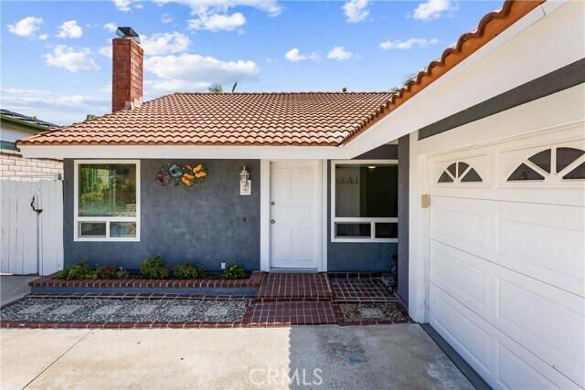 Photo - 25532 MacKenzie St Casa