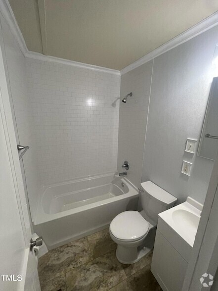Building Photo - 663 Coleman St Rental
