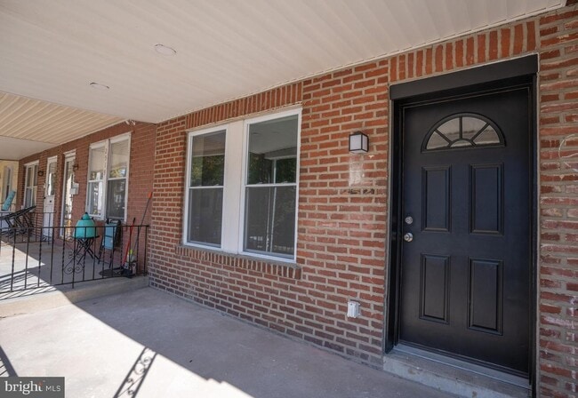 Photo - 2521 S Dewey St