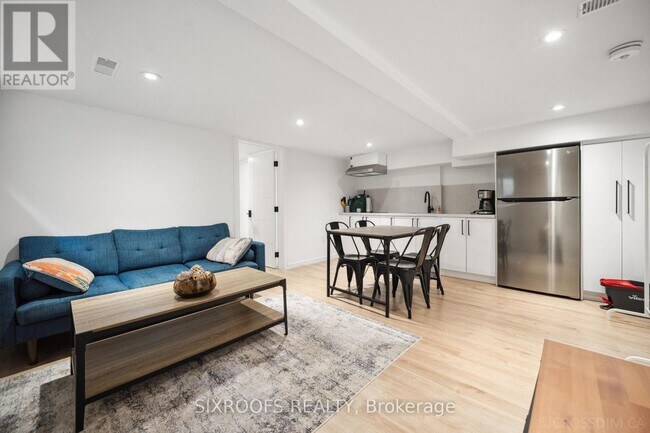 Photo - 41 Dunkirk Rd