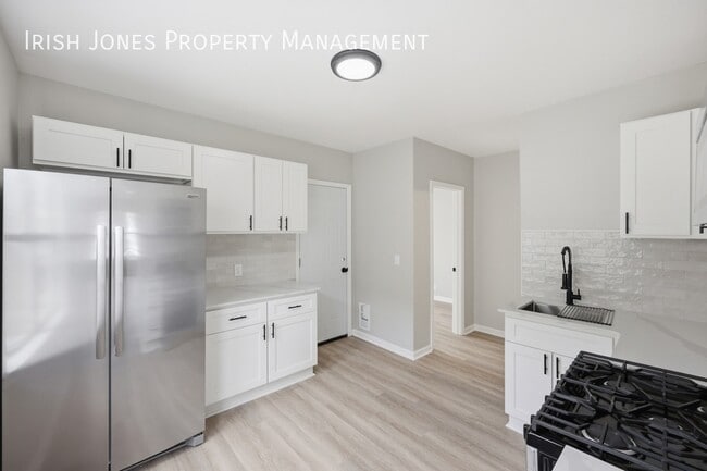 Photo - 61 Princeton Pl Unit Apt. 2
