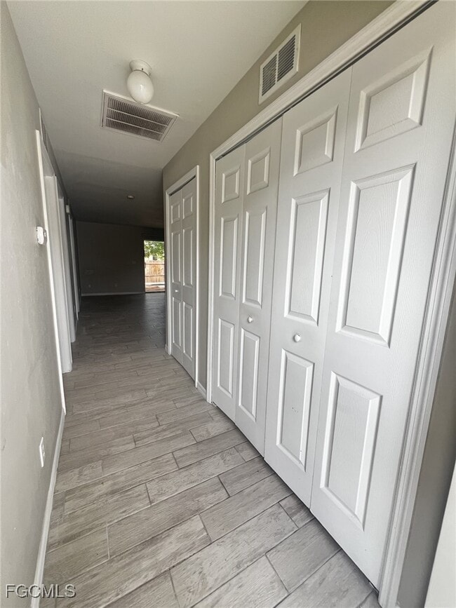 Photo - 1019 SE 11th St