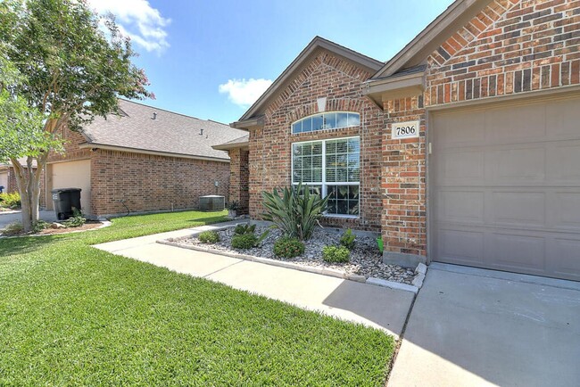 Photo - 7806 Lands End Dr