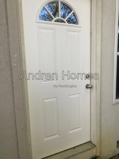 Photo - 126 Pine St