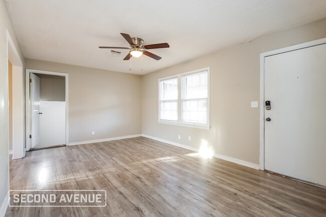 Photo - 2701 Normandy St